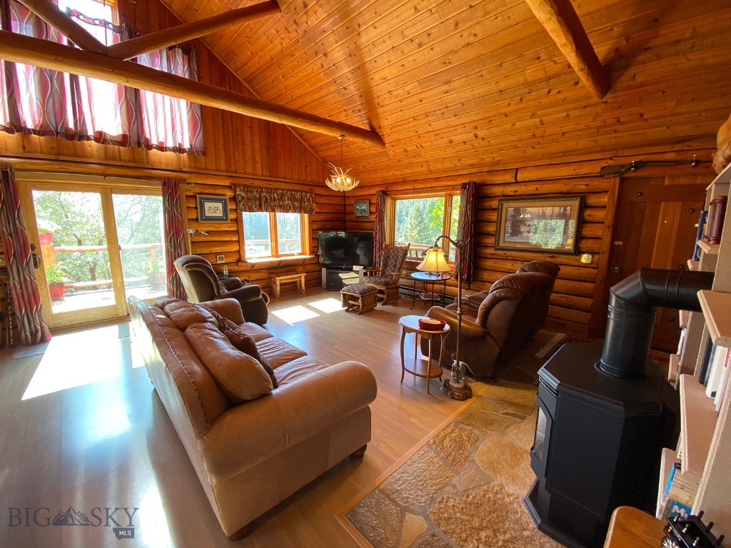 456 Friendspring Road Property Photo 11