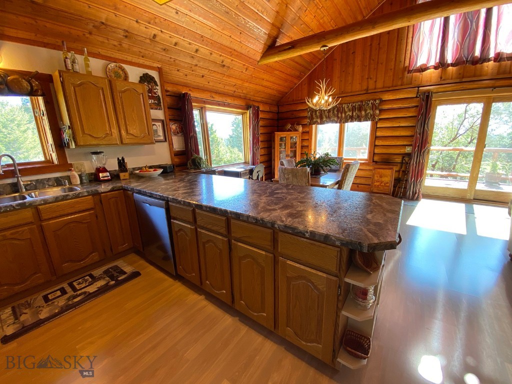 456 Friendspring Road Property Photo 16