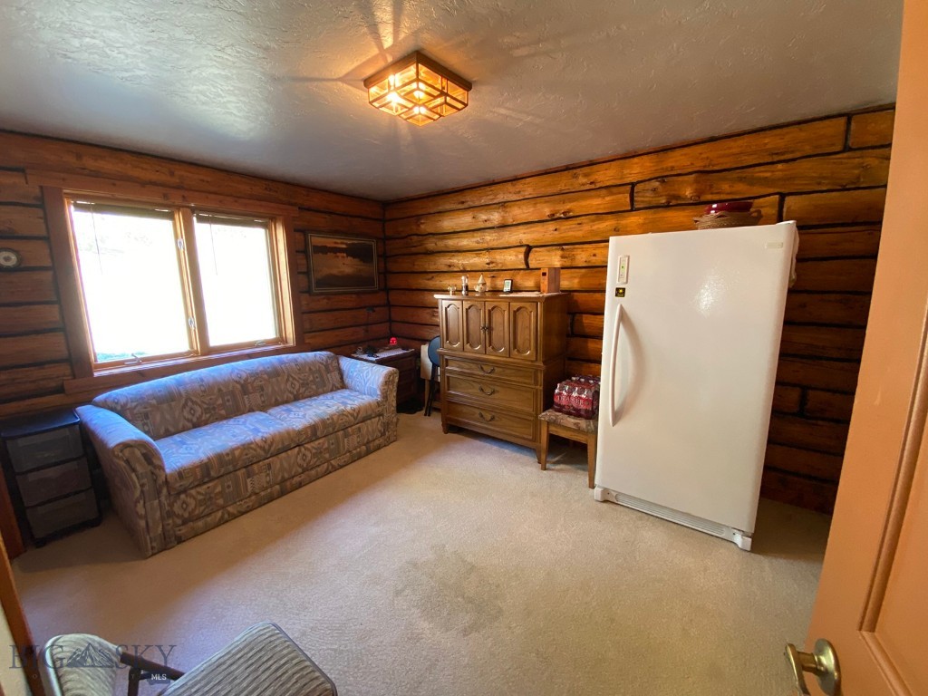 456 Friendspring Road Property Photo 23