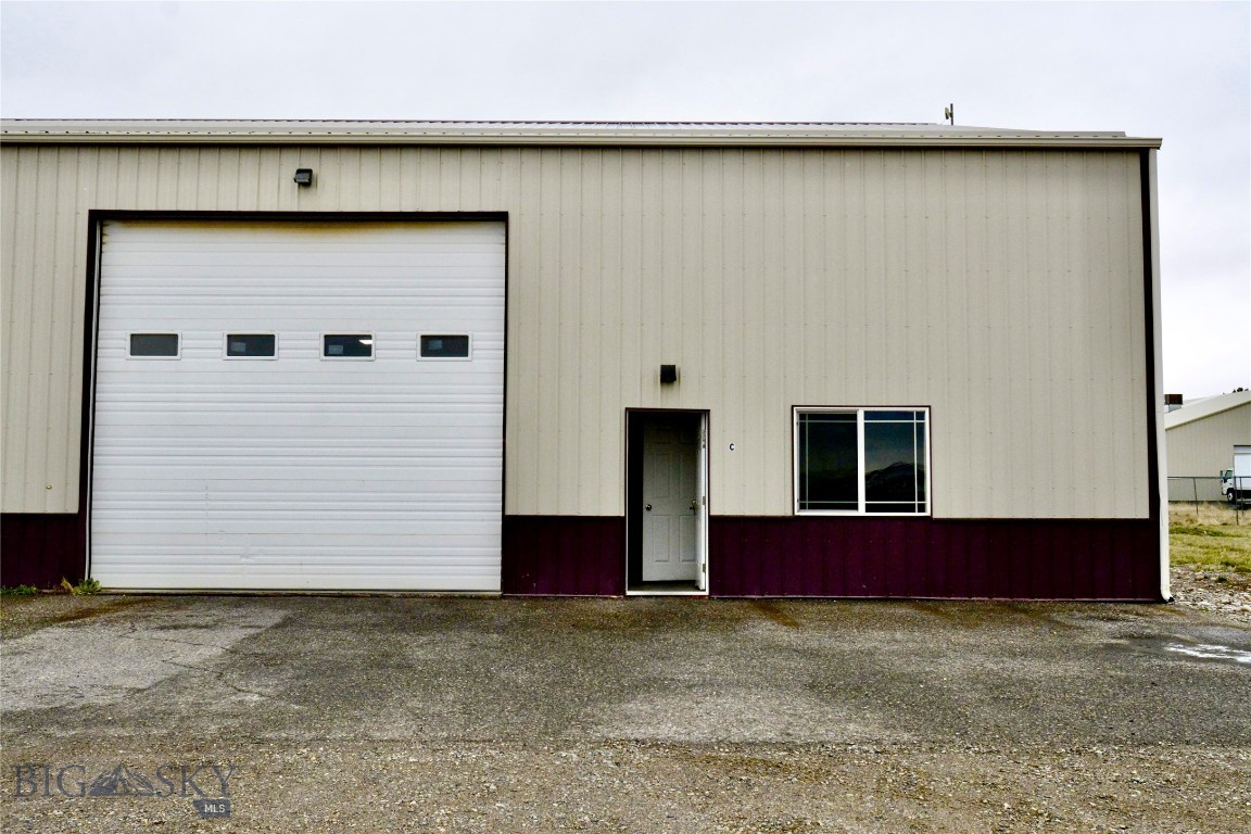 845 Glider Lane C Property Photo 1