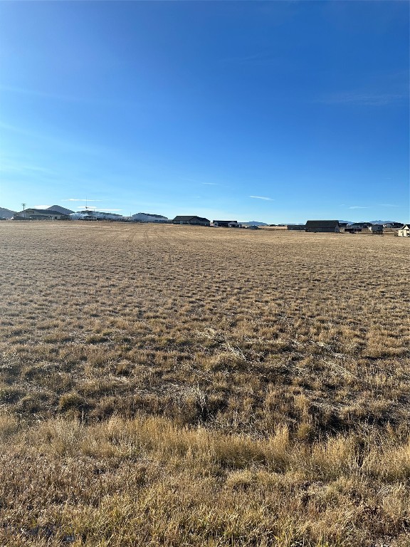 8 Gray Partridge Court Property Photo 3