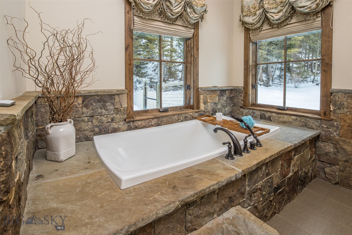 172 Ciel Drive Property Photo 23