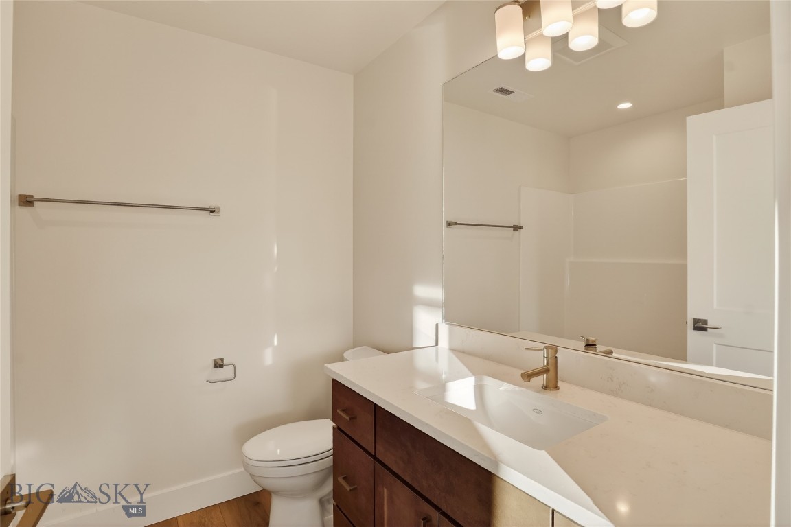 382 Herstal Way Property Photo 16