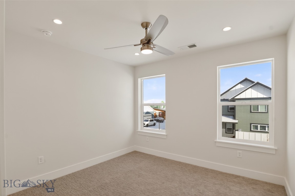 382 Herstal Way Property Photo 19
