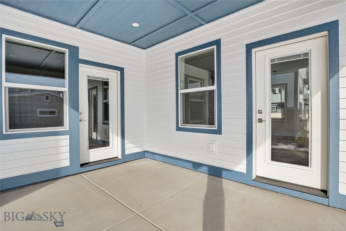 382 Herstal Way Property Photo 30