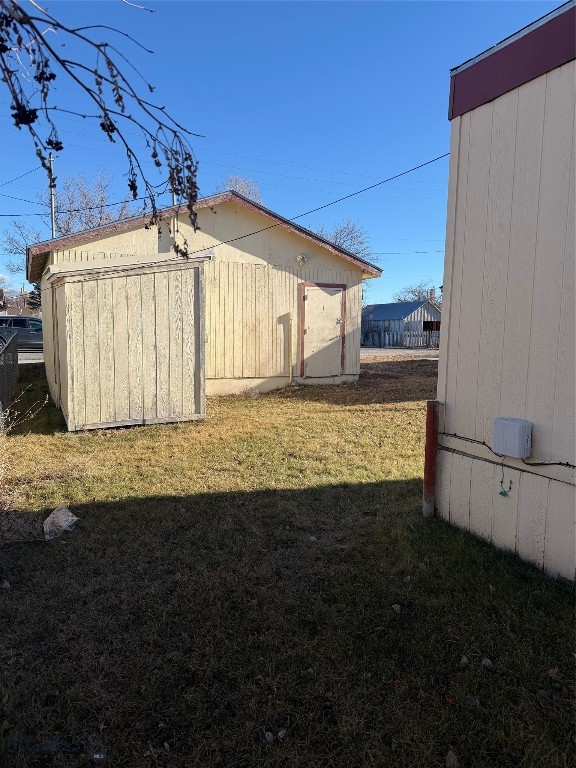 112 N Pine Street Property Photo 3