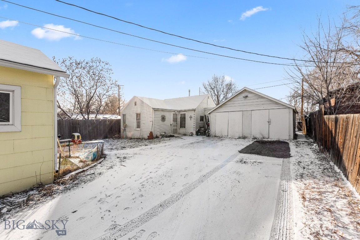 22 Jefferson Street Property Photo 2