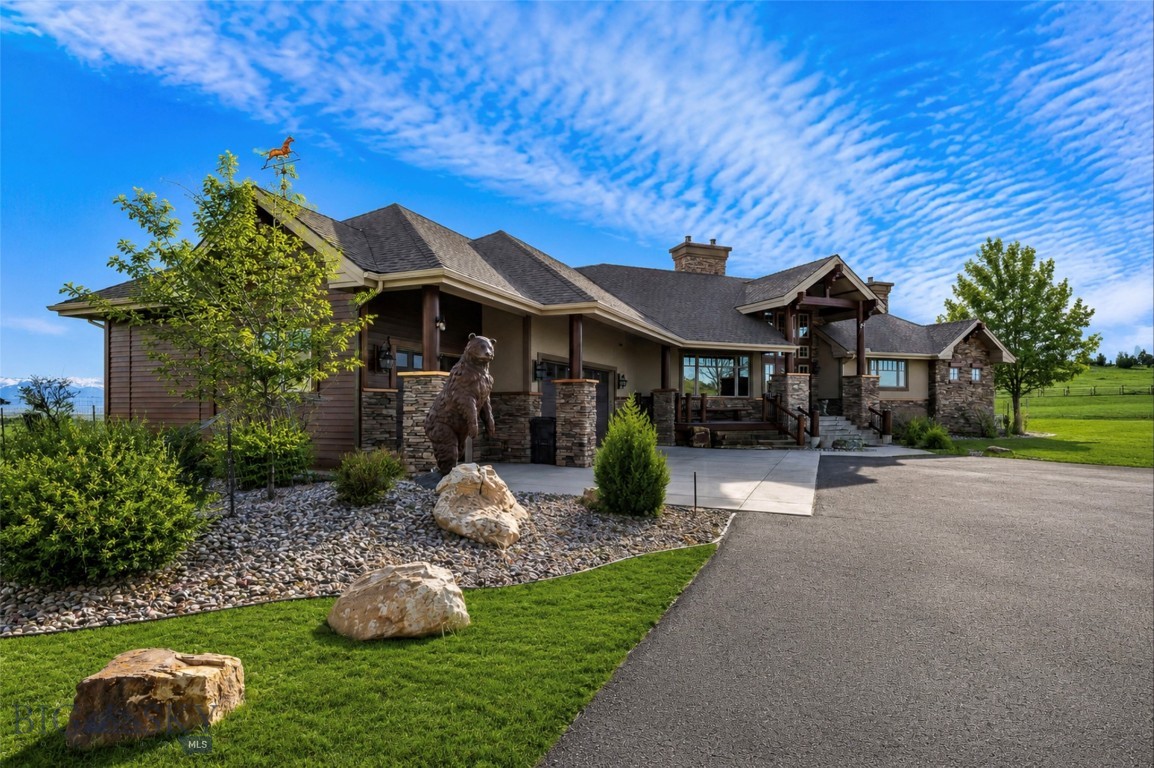 330 Yucca Pass Road Property Photo 3
