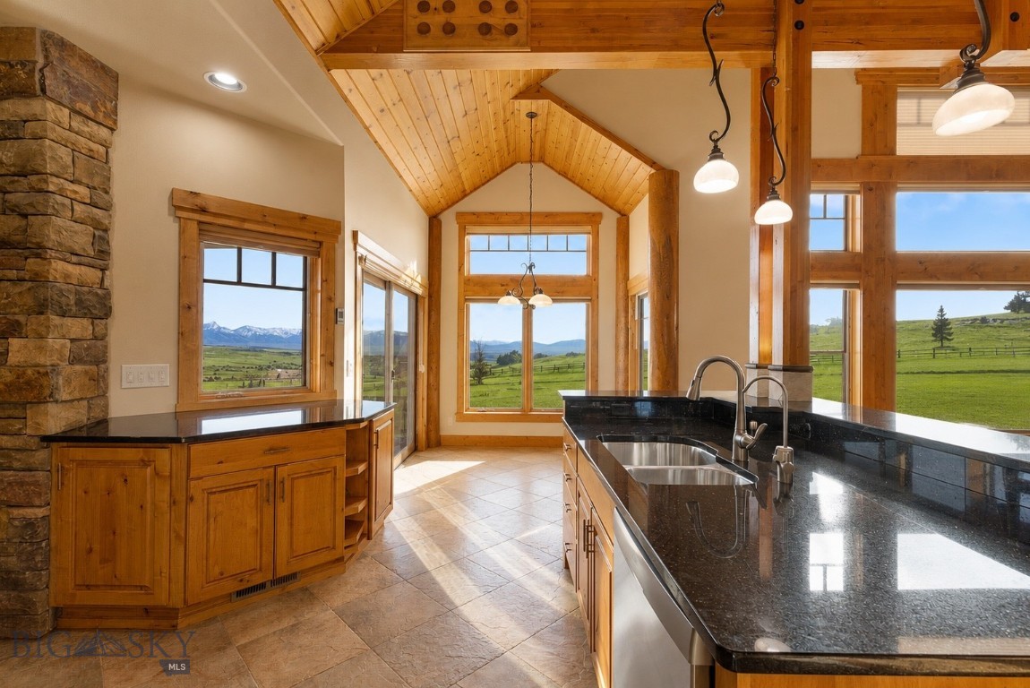 330 Yucca Pass Road Property Photo 22