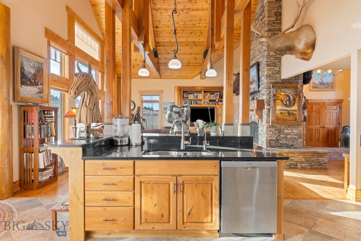 330 Yucca Pass Road Property Photo 23