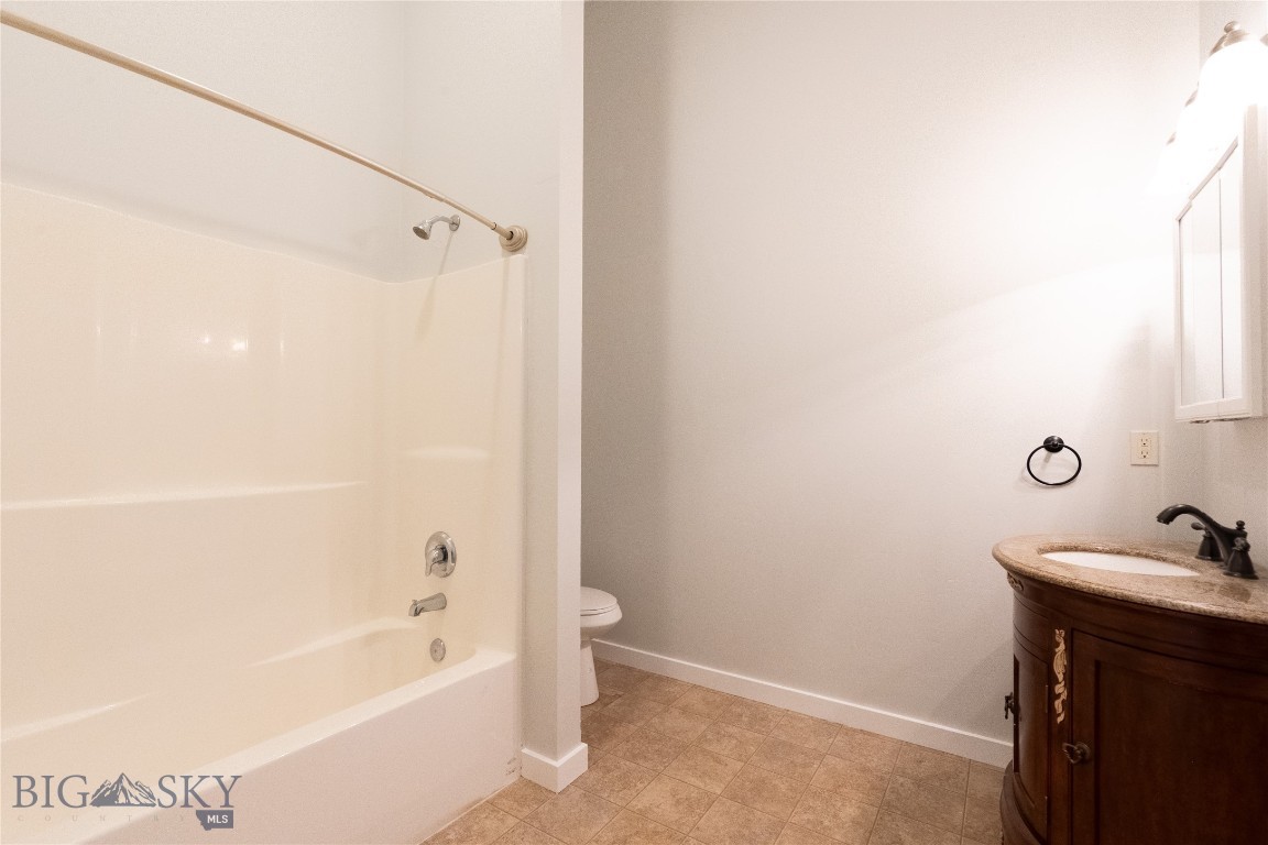 211 Jetway A1 Property Photo 12
