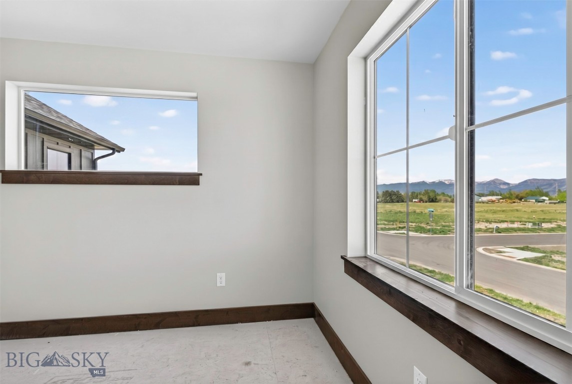 191 Sage Grouse Drive Property Photo 24