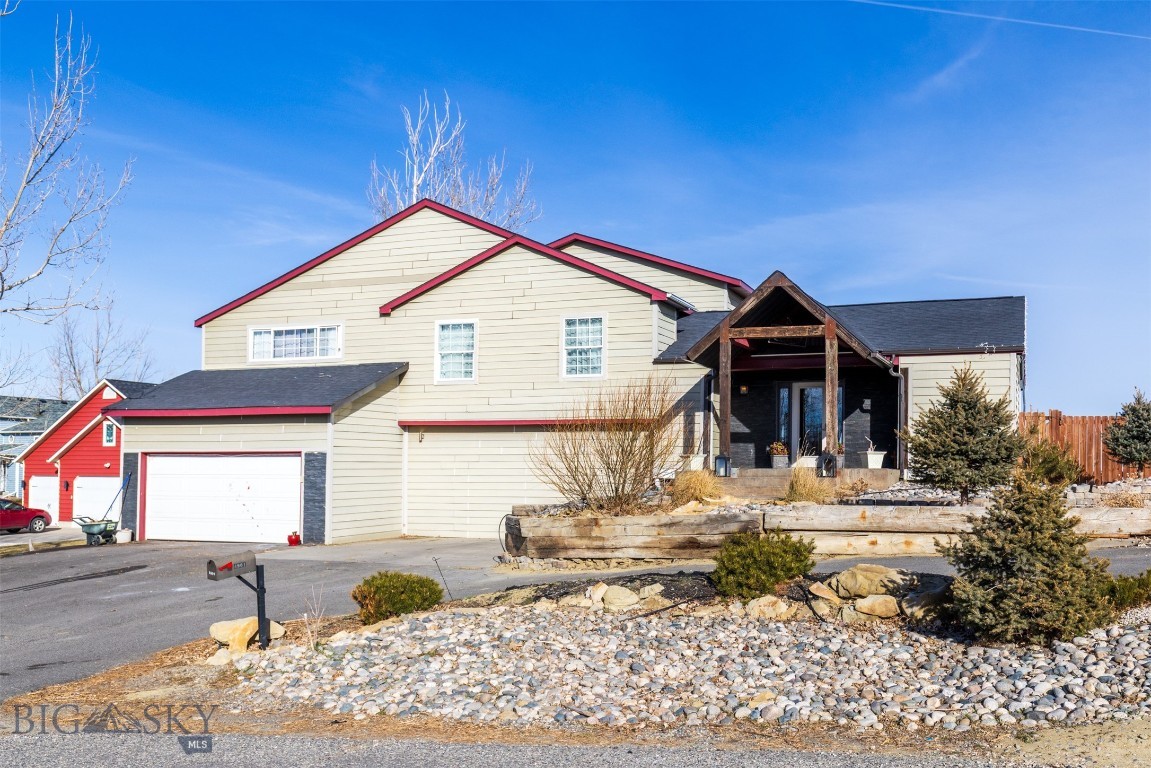 4901 Country View Drive Property Photo 1