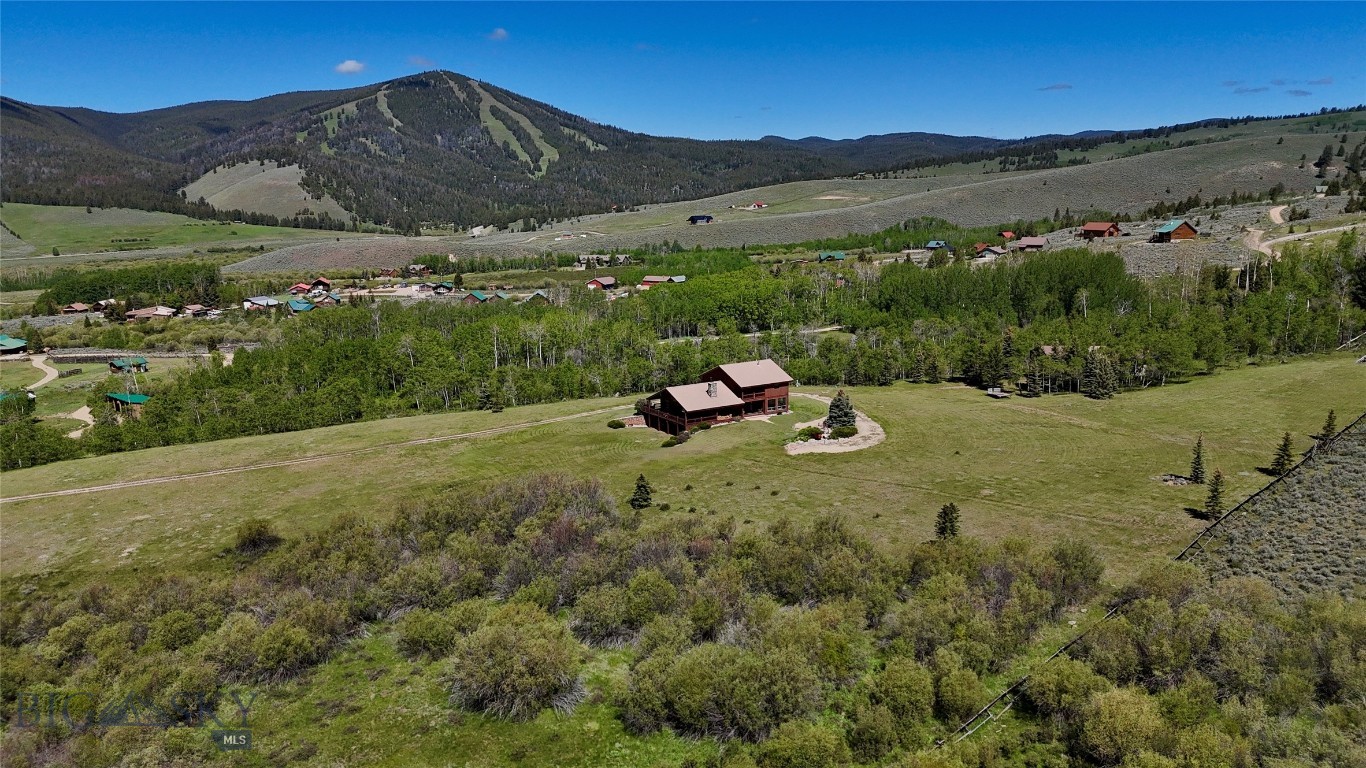 1105 Clark Creek Property Photo 5