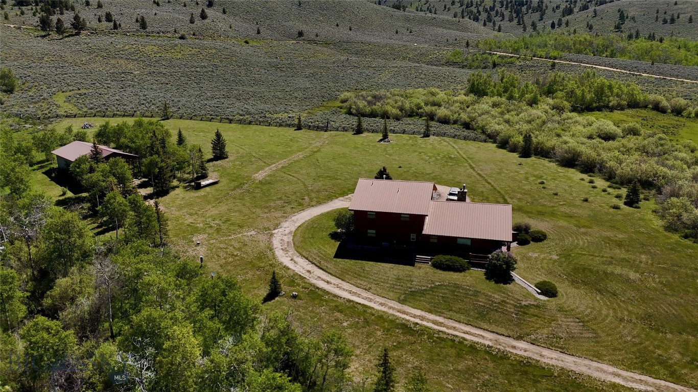 1105 Clark Creek Property Photo 9