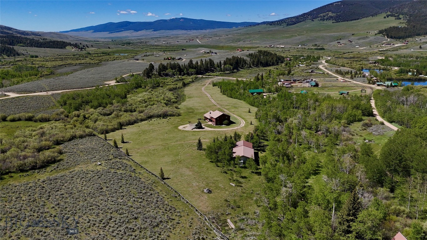 1105 Clark Creek Property Photo 10