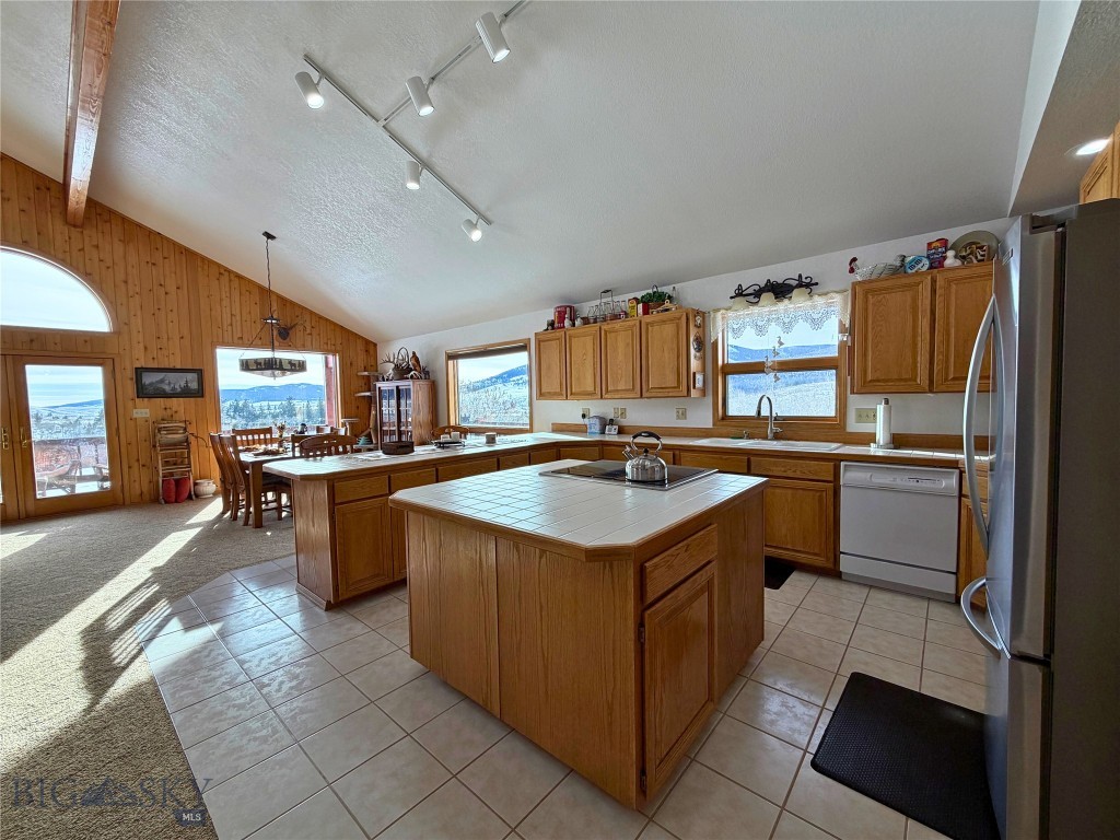 1105 Clark Creek Property Photo 33