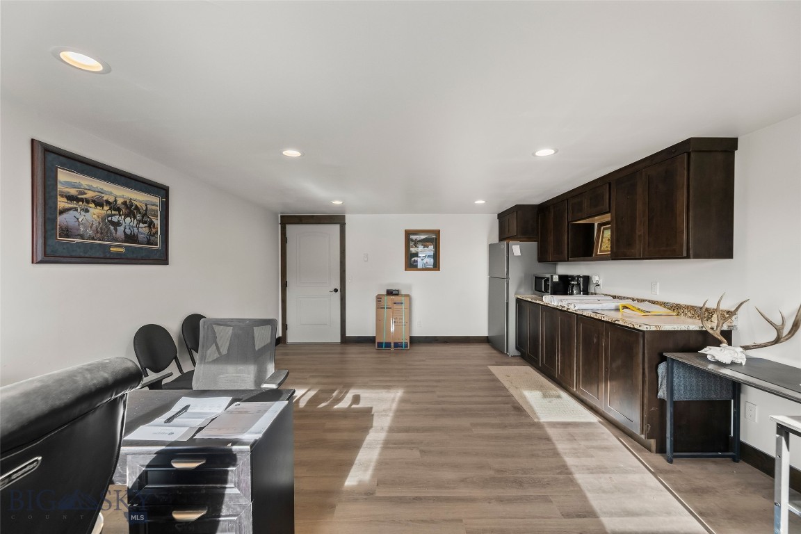 726 & 728 Madison Avenue Property Photo 28