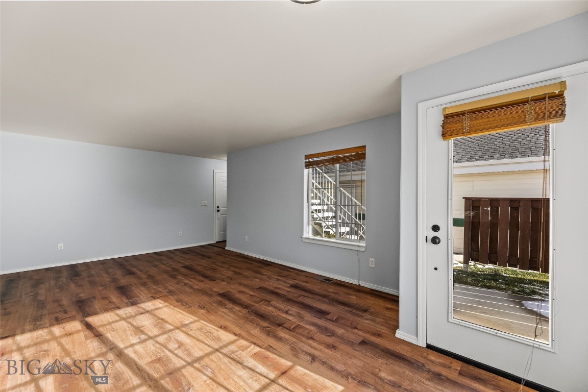 3016 W Villard 2b Property Photo 18