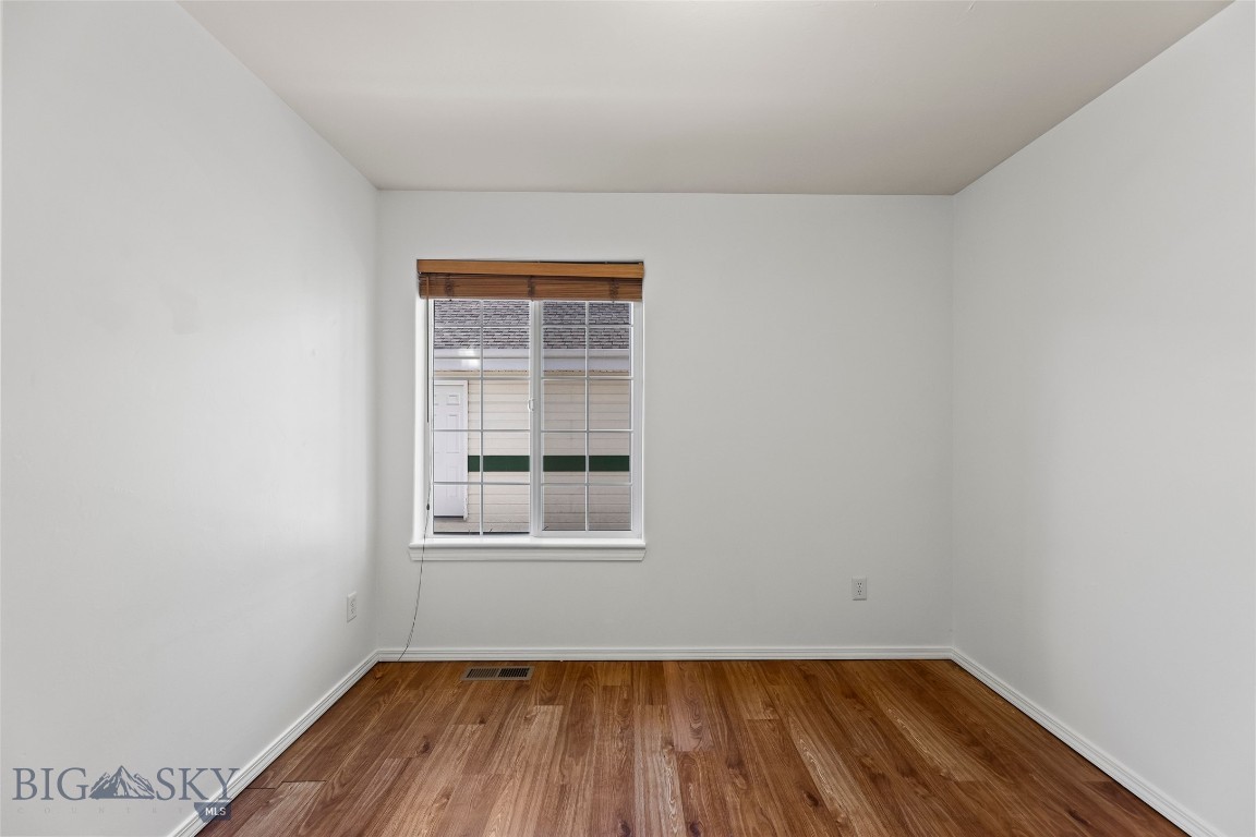 3016 W Villard 2b Property Photo 27