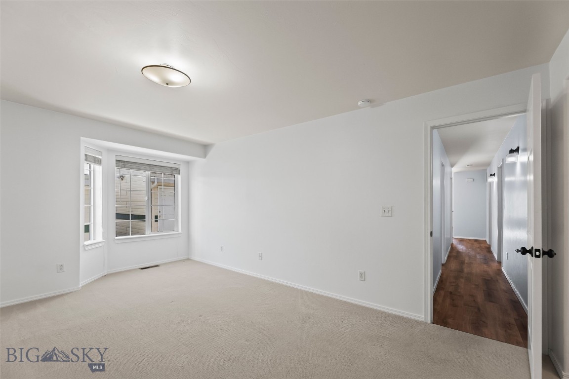 3016 W Villard 2b Property Photo 32