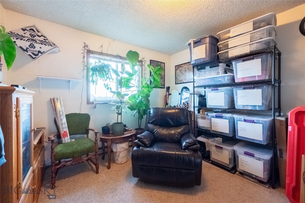 206 S Davis Property Photo 8