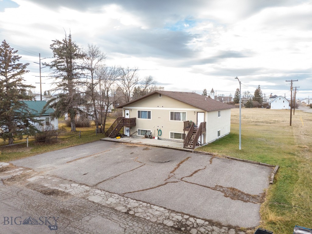 206 S Davis Property Photo 40