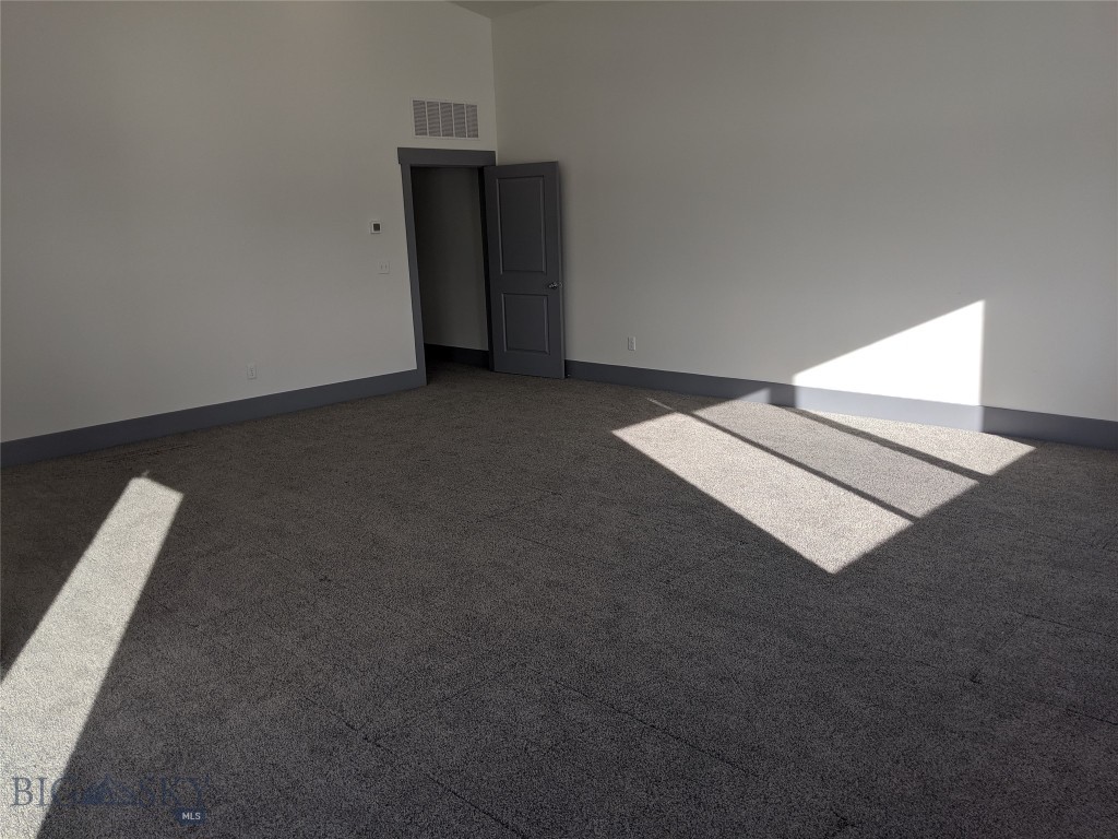 77 Riverway Road Property Photo 9