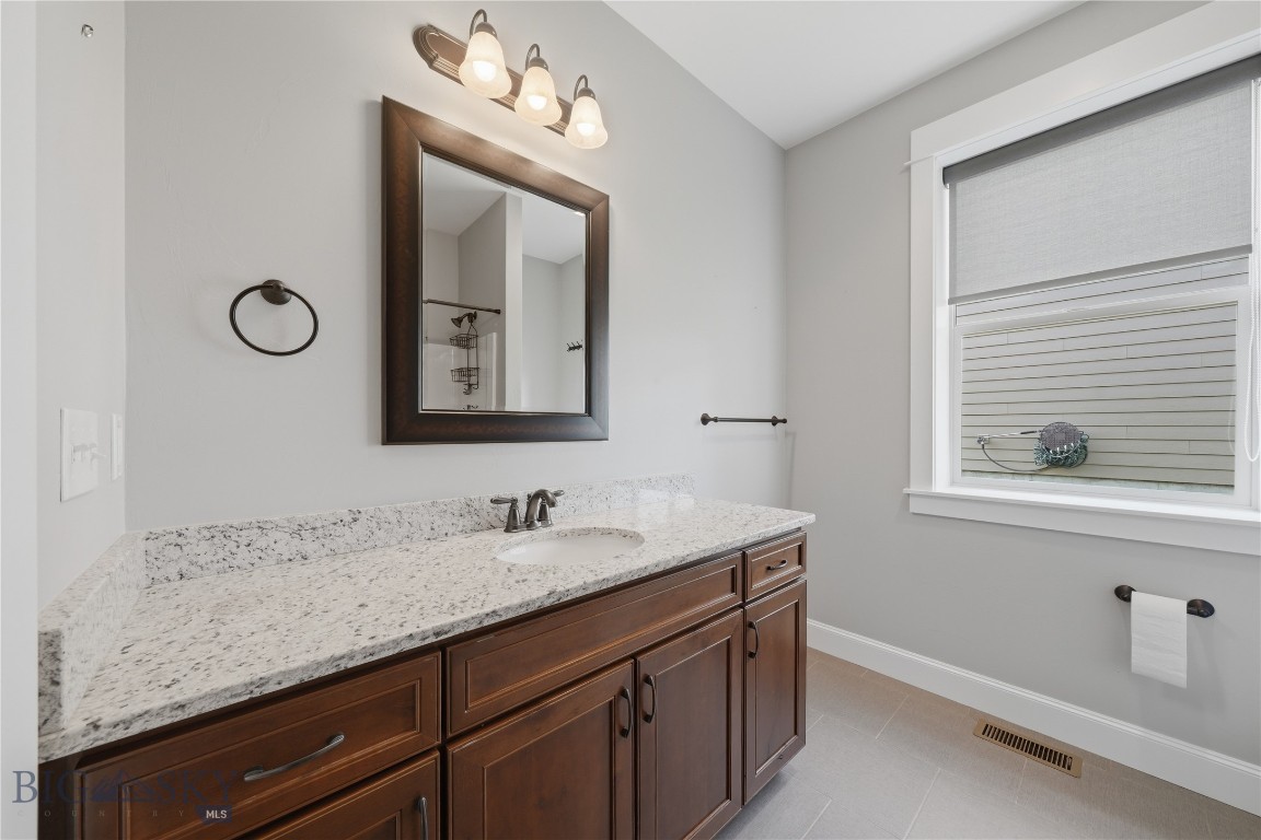 254 Pattee Property Photo 10