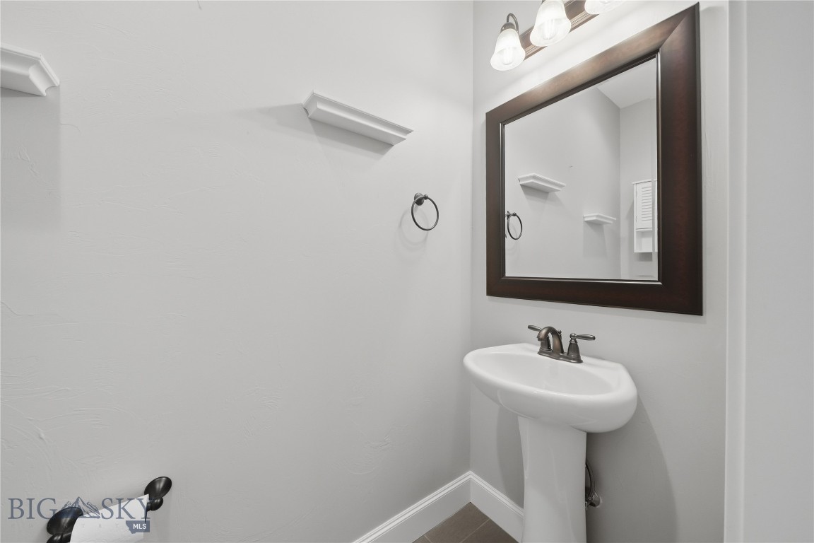 254 Pattee Property Photo 25