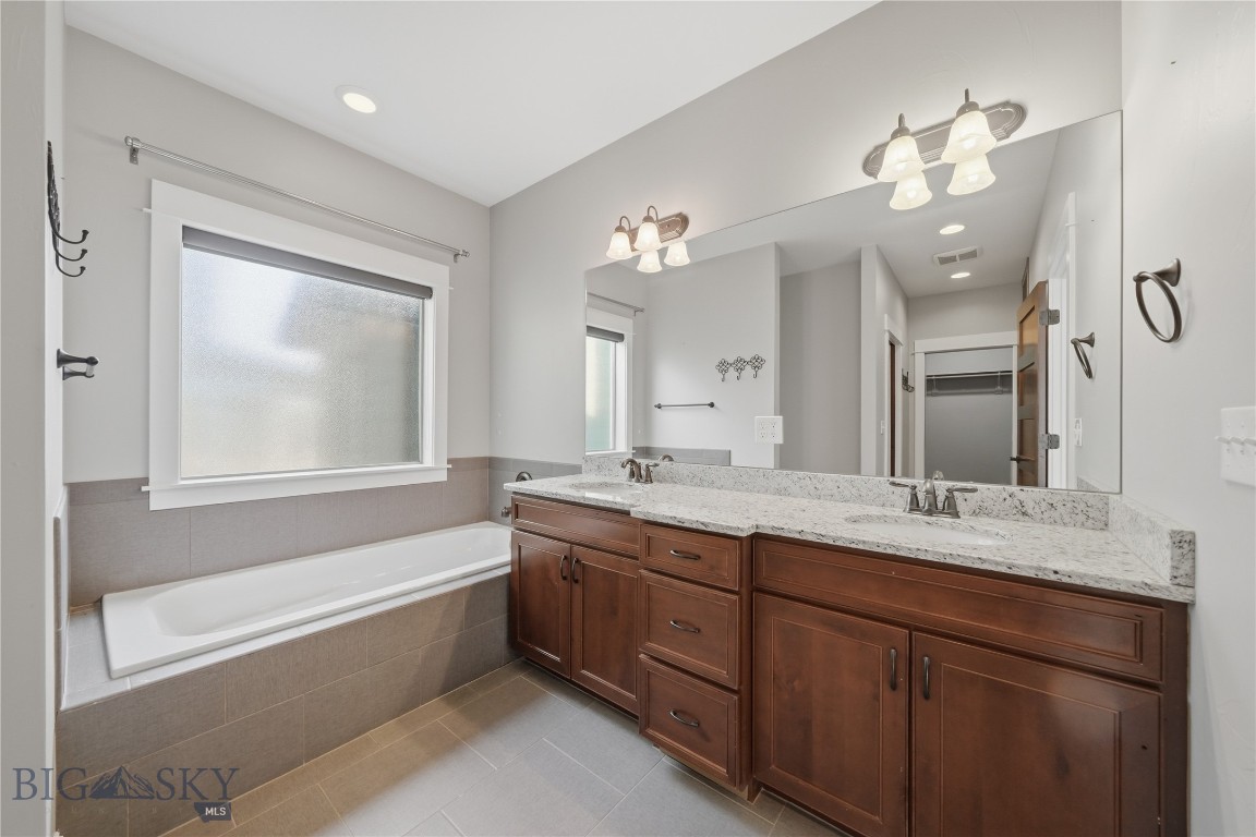 254 Pattee Property Photo 28