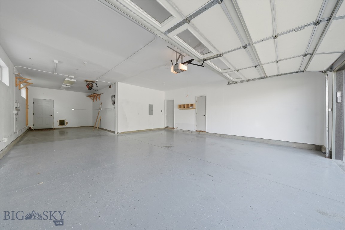 254 Pattee Property Photo 33