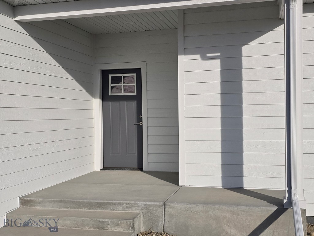 2 W Overland Property Photo 19