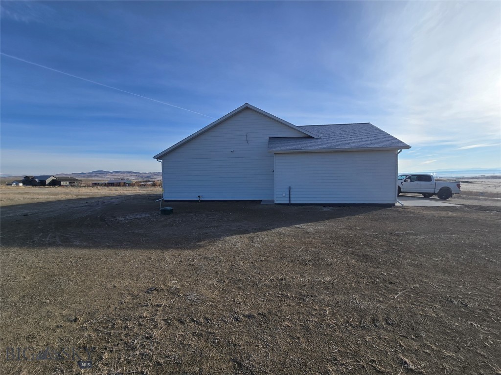 2 W Overland Property Photo 30