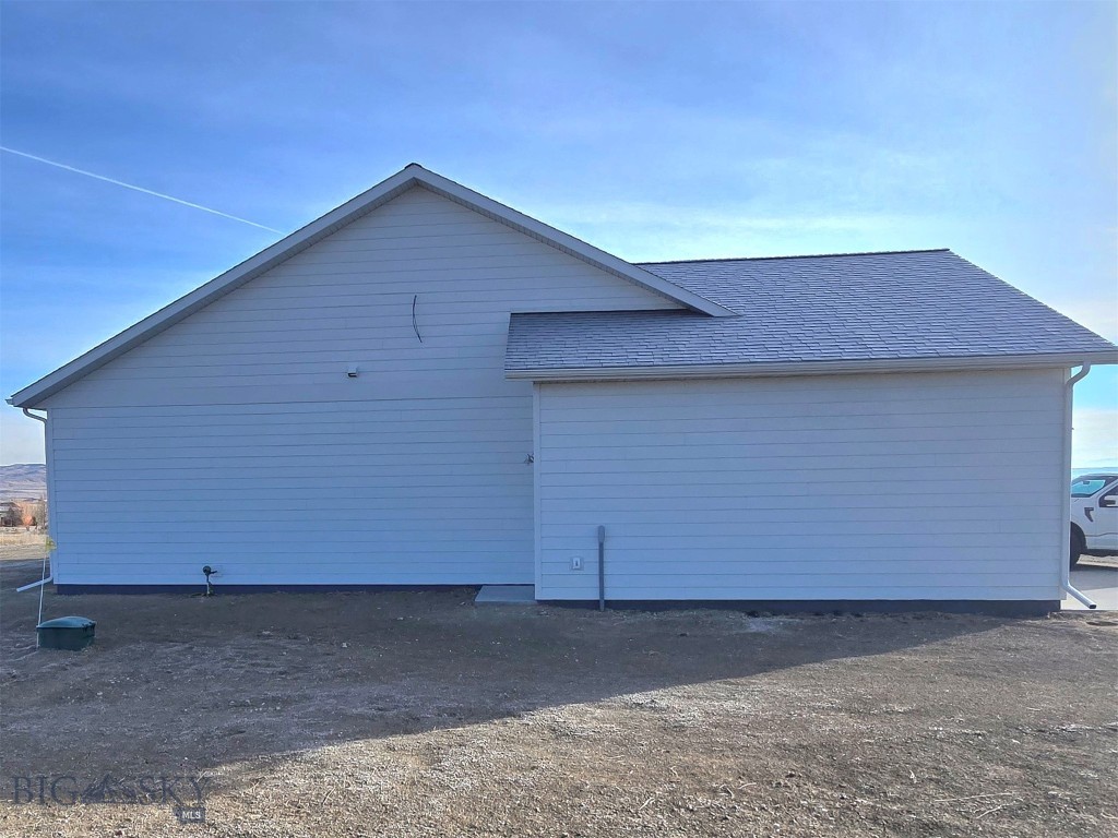 2 W Overland Property Photo 32