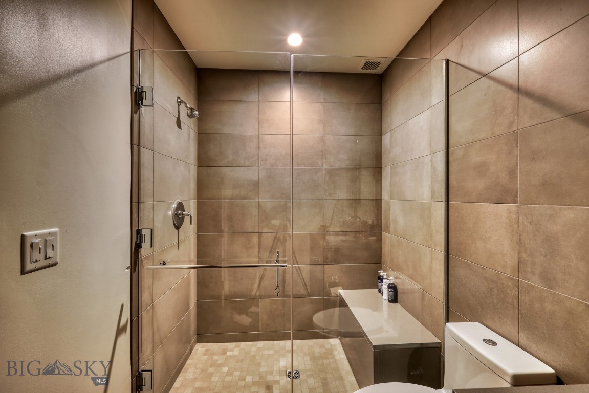 4 Boathouse Way 212 Property Photo 17