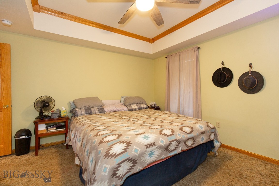 106 E Hamilton Street Property Photo 14