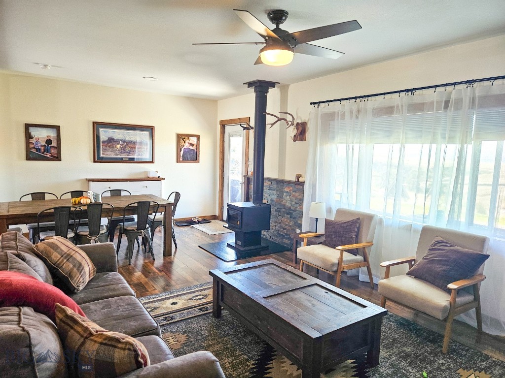 1590 Four Rivers Road Property Photo 12