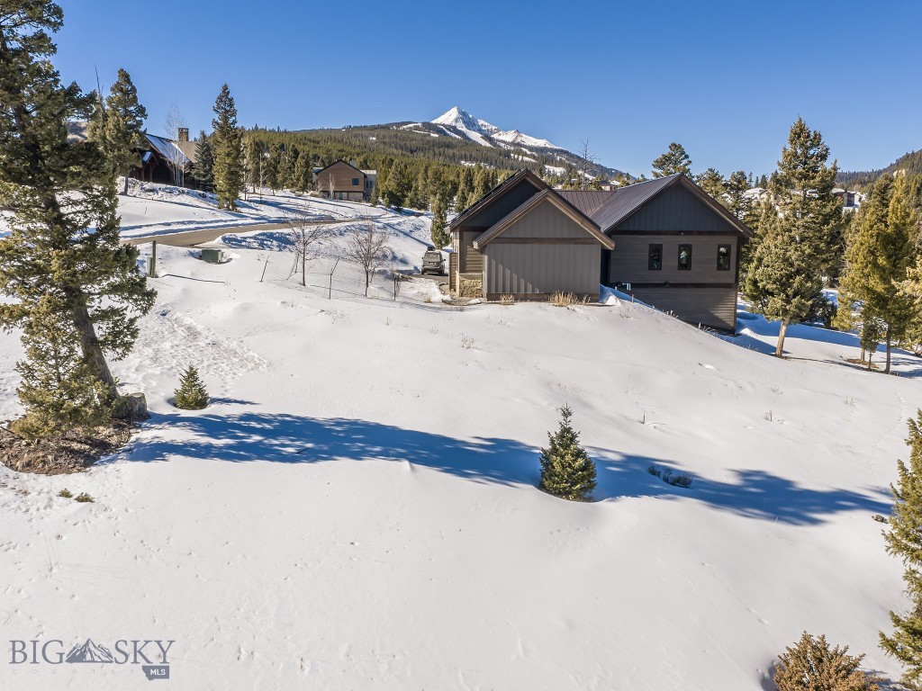 768 Antler Ridge Property Photo 9