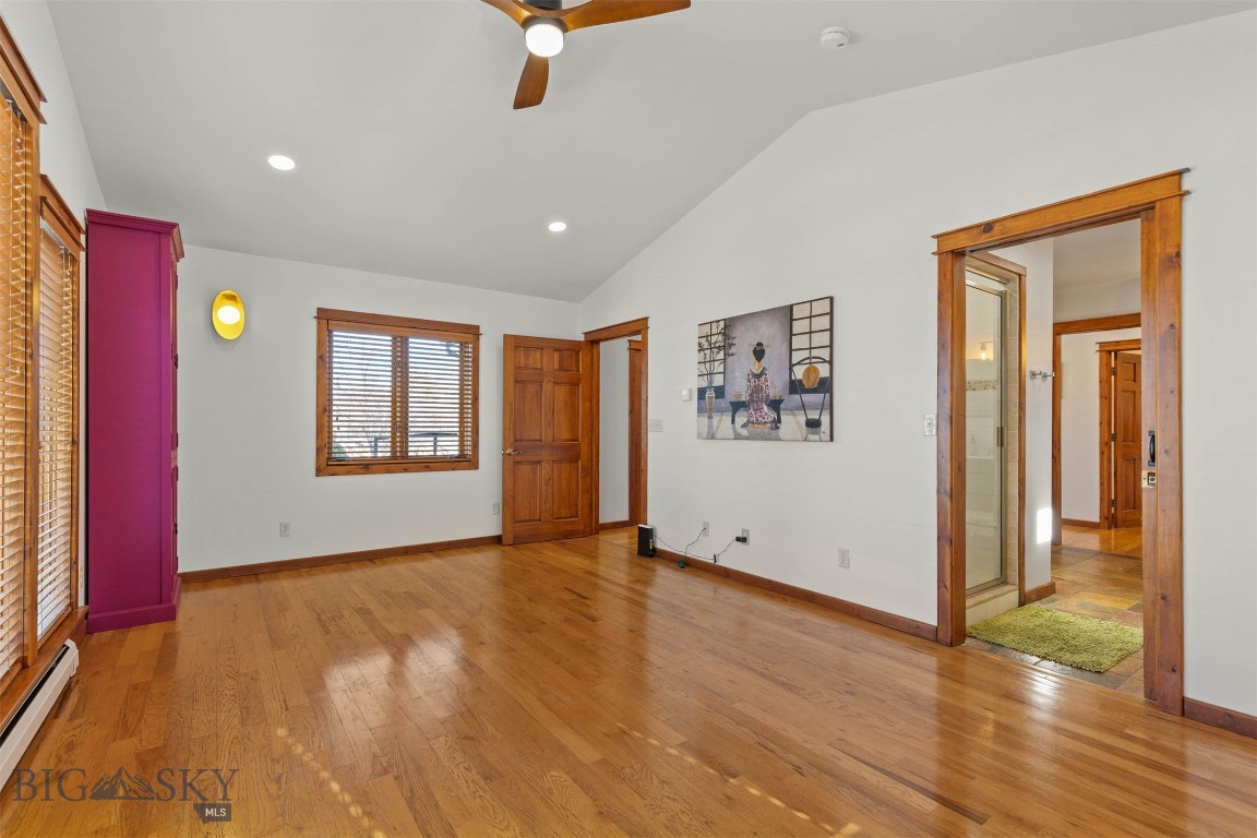 9200 River Road Property Photo 35
