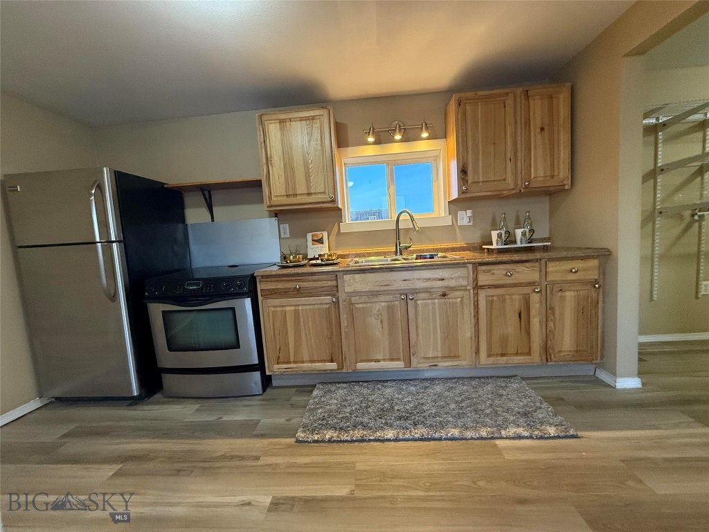 685 5th Avenue Property Photo 2