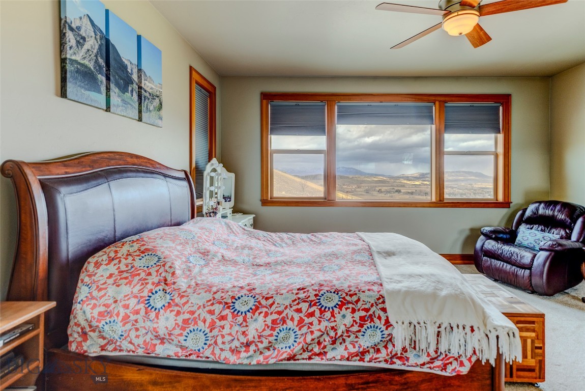 1006 Eagle Court Property Photo 13