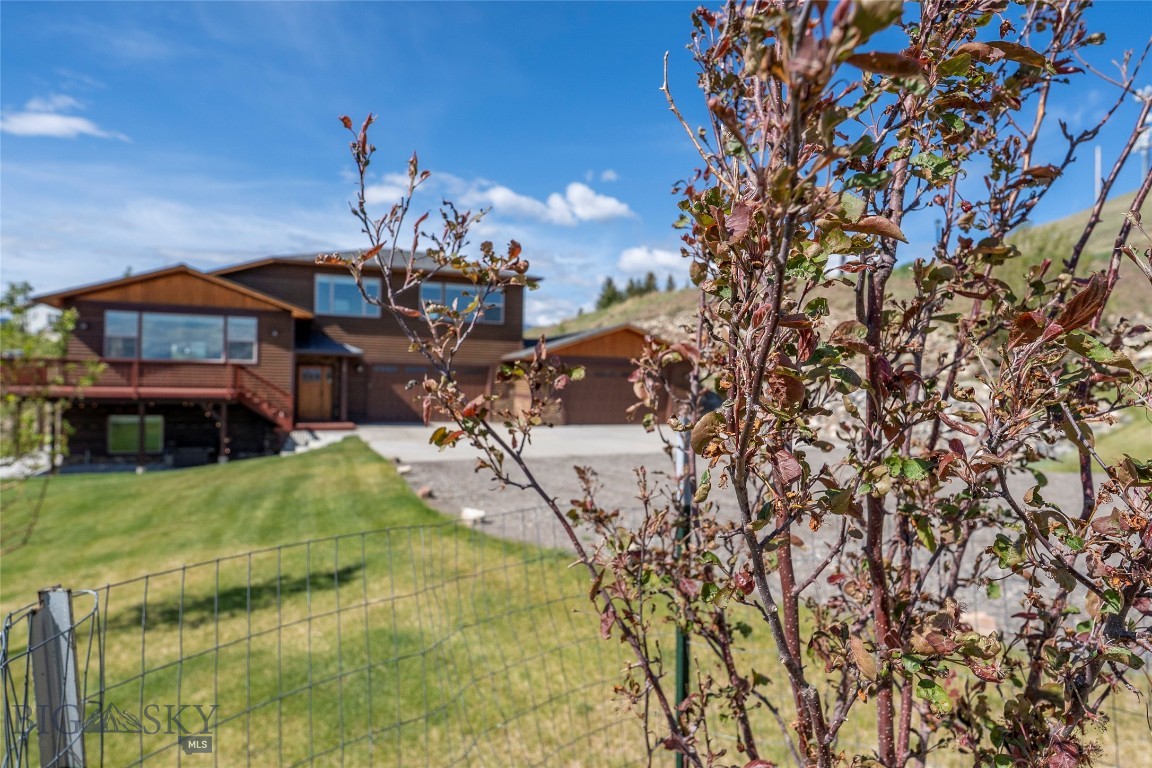 1006 Eagle Court Property Photo 30