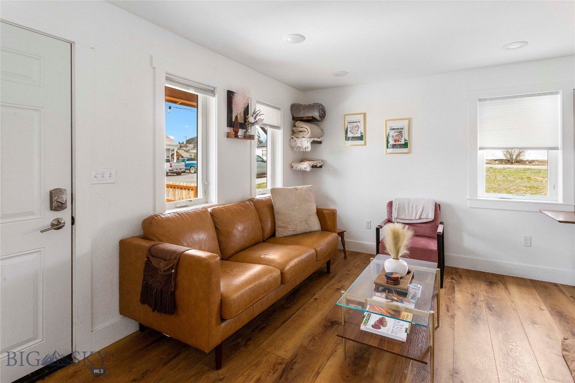 616 S Colorado Street Property Photo 8