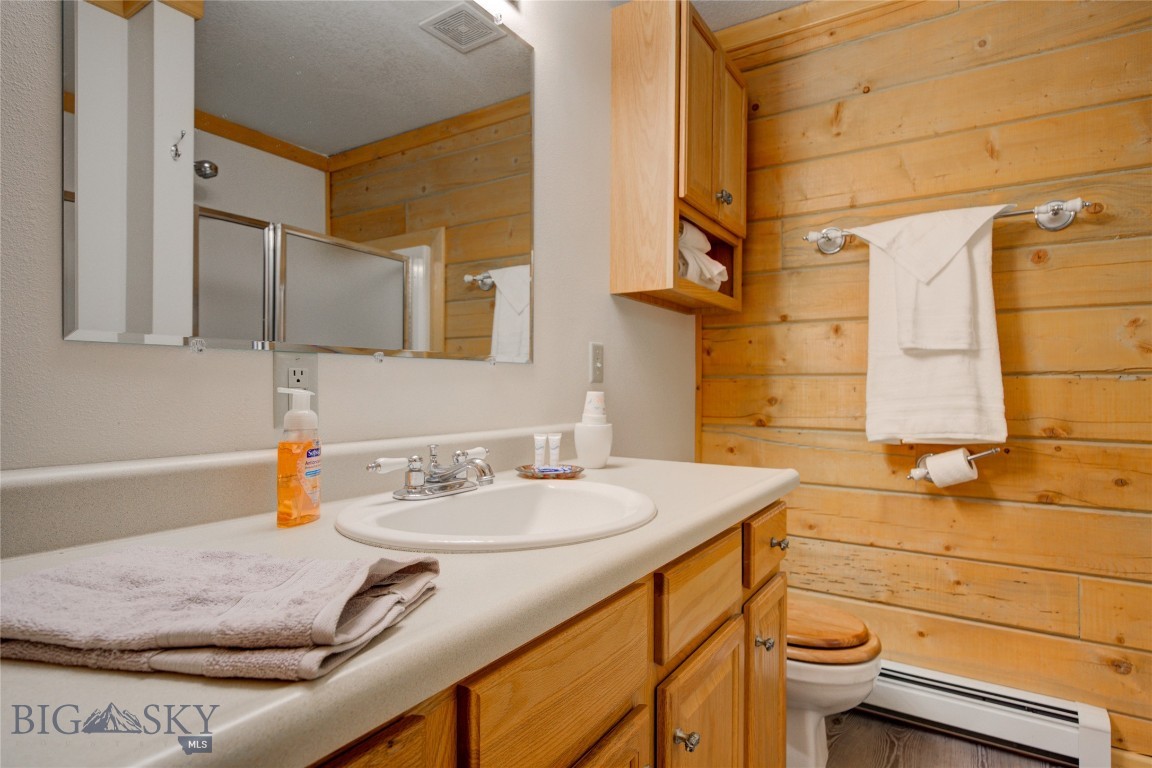 13 Coachman Lane Property Photo 19