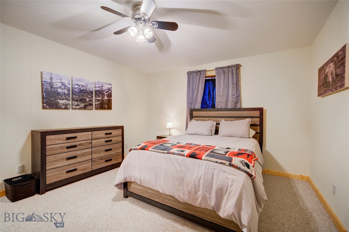 13 Coachman Lane Property Photo 26