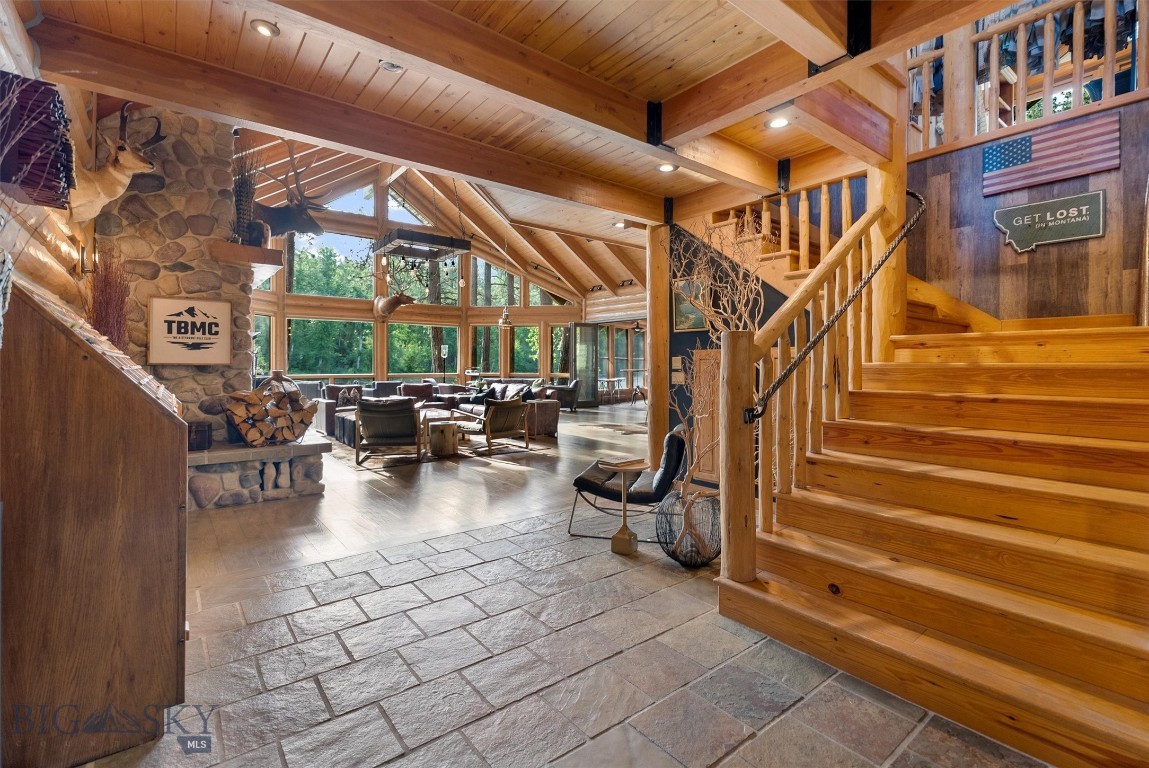 408626 Property Photo 10