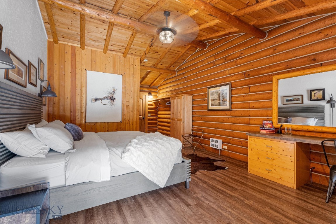 408626 Property Photo 52