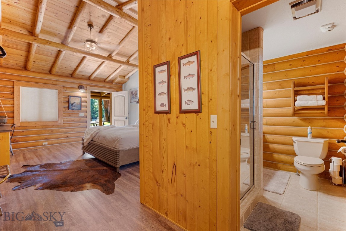 408626 Property Photo 54