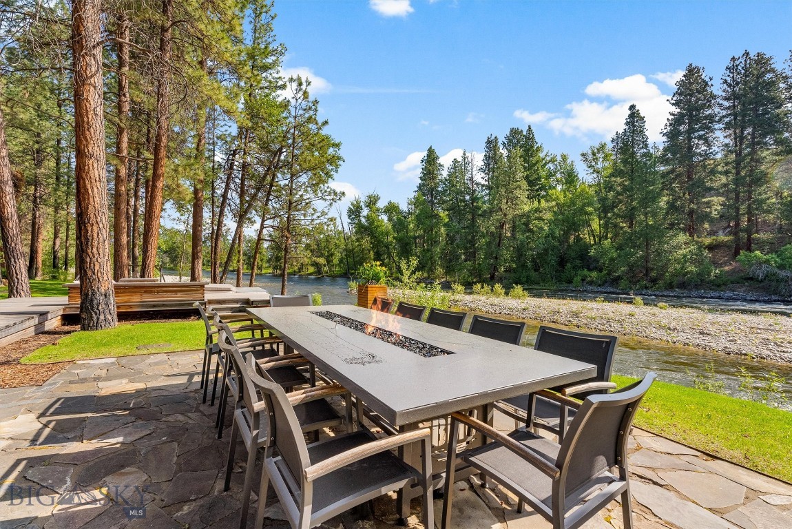 408626 Property Photo 61